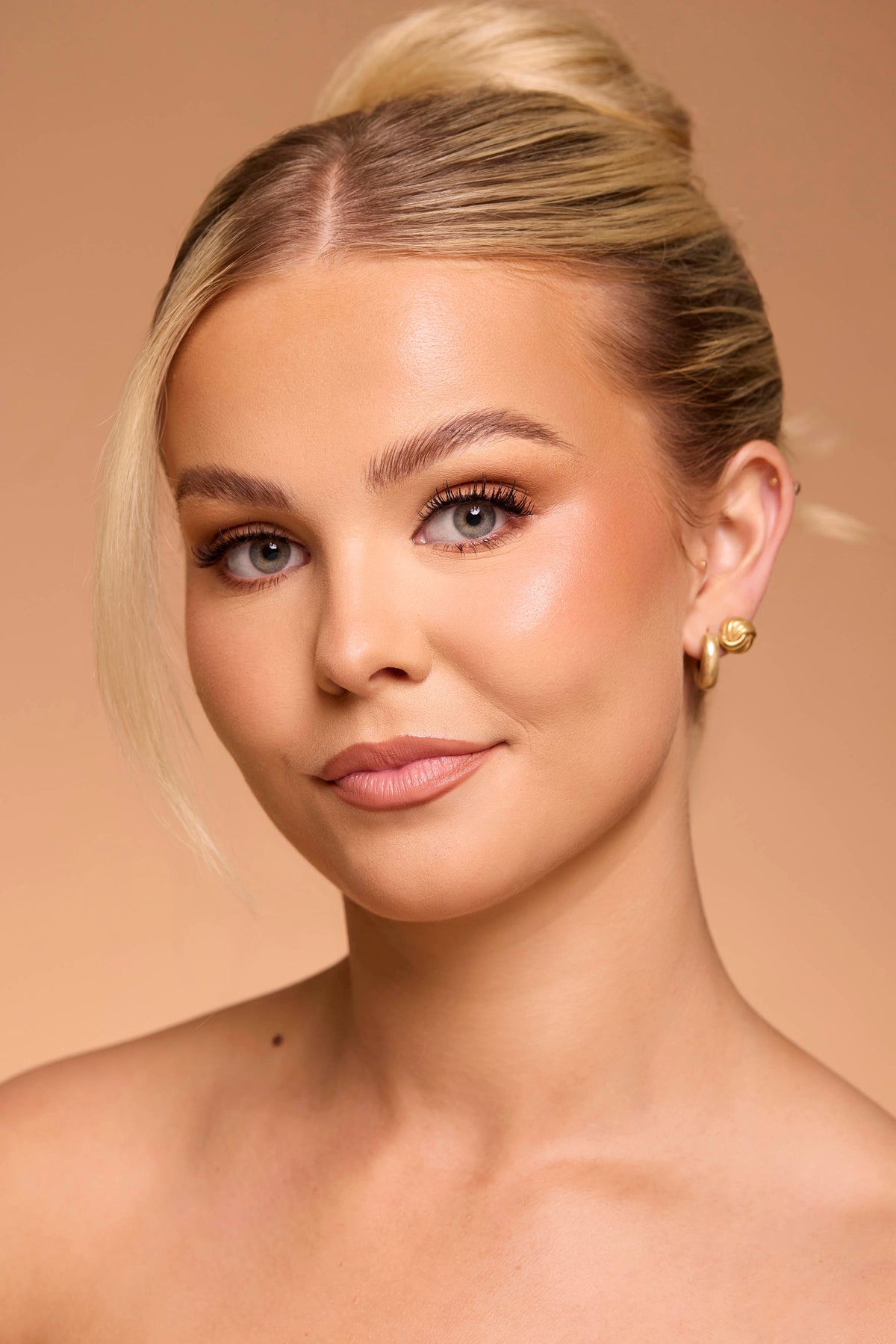 The Bridal Artist Bundle - Bridal Makeup Masterclass and Mature Makeup Masterclass